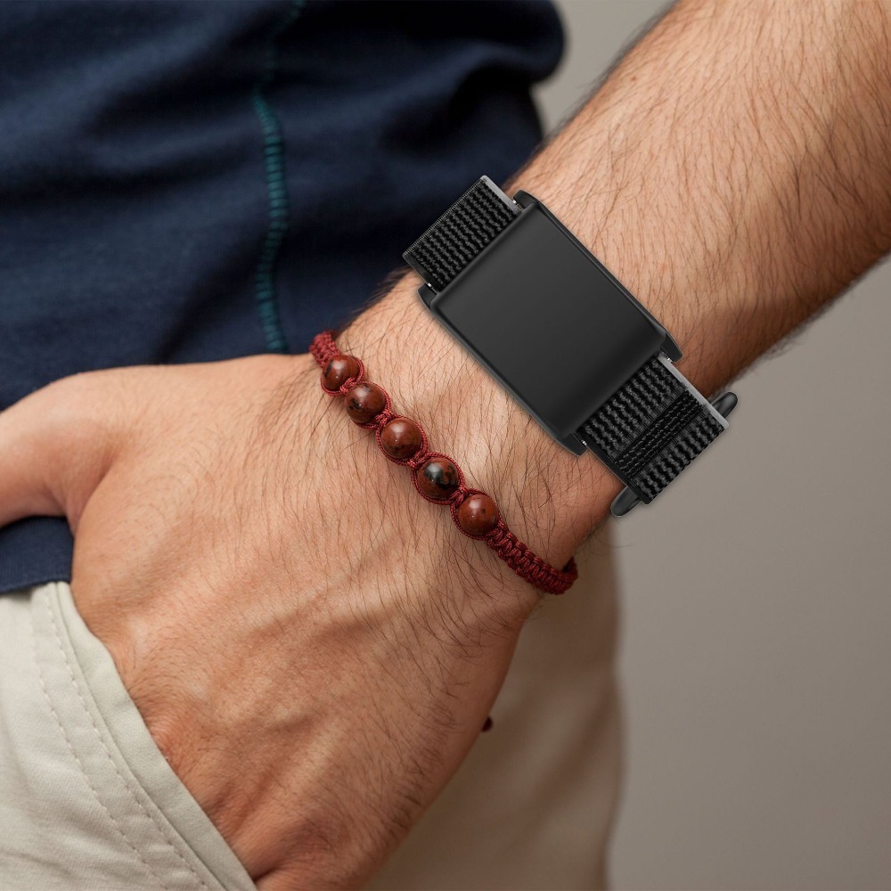 WHOOP 4.0用 ナイロンループストラップ フックループ - Sport Loop Velcro のレビューと価格