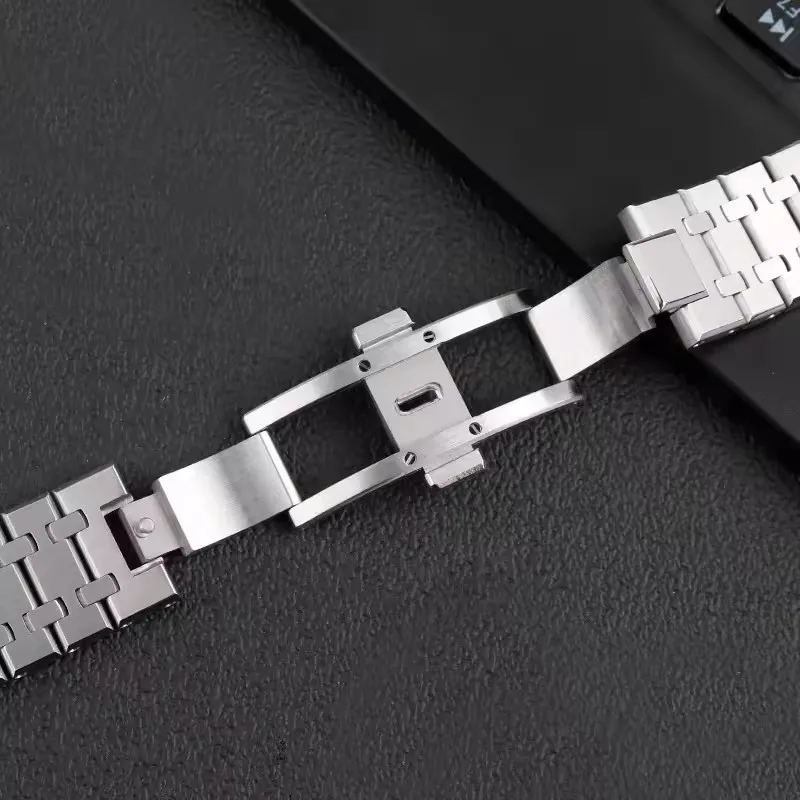 904 ステンレス鋼シルバーブレスレット AP 15400  - Audemars Piguet Watch Royal Oak のレビューと価格